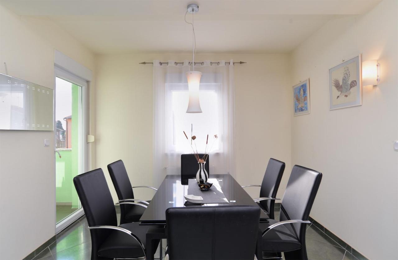 Apartments Ariana 1989 Fažana Zewnętrze zdjęcie
