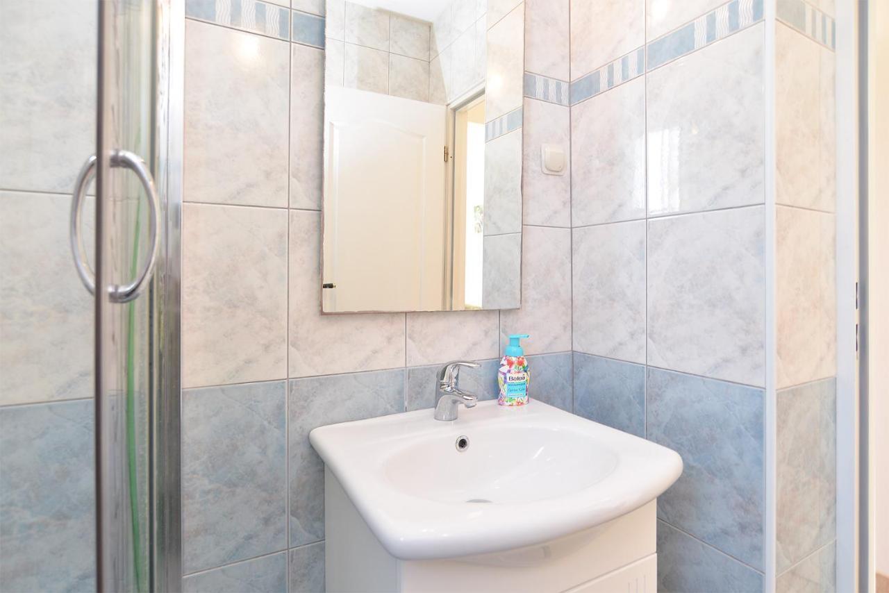 Apartments Ariana 1989 Fažana Zewnętrze zdjęcie